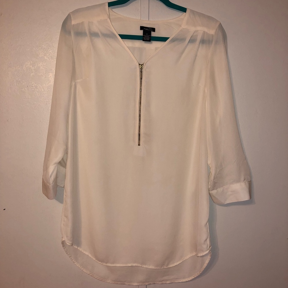 Women’s blouse